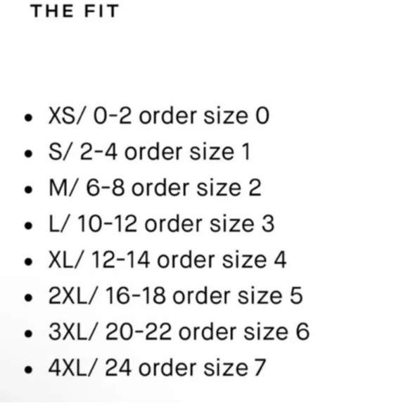 Good American Always Fits One
Piece Swimsuit Large NWT - Picture 10 of 10